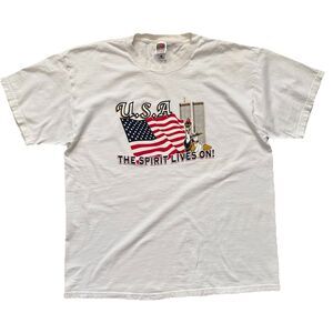 Vintage USA The Spirit Lives On! 9/11 Memorial T-Shirt XL Fruit of the Loom